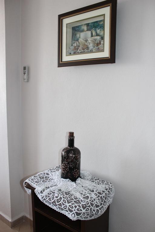 Uysal Pansiyon بوزجادا الغرفة الصورة